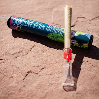 Escape Artists Sativa Live Resin Infused Joint 1g